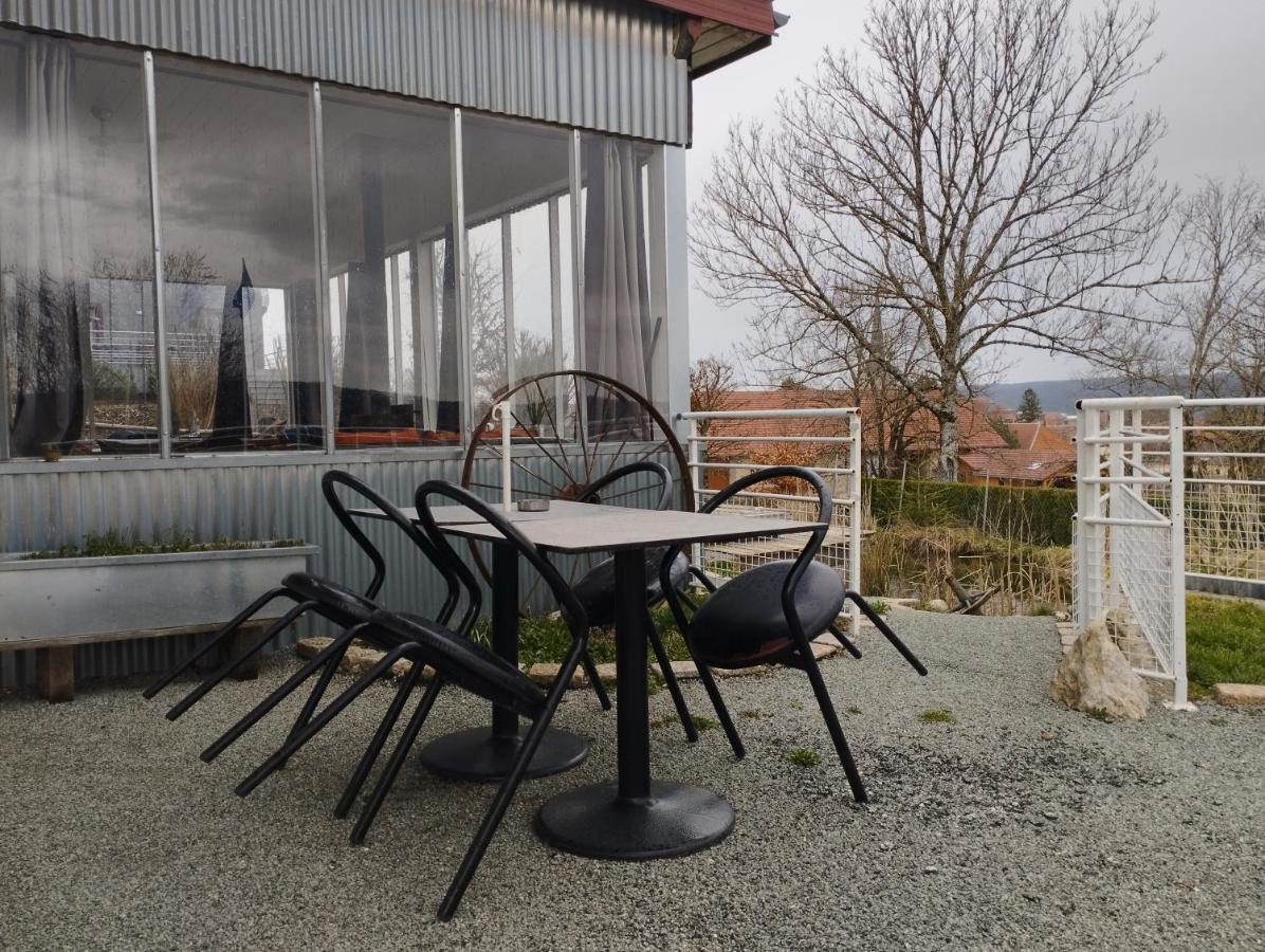 Orchamps-Vennes Best Price #3 "La Serre" X4 People מראה חיצוני תמונה